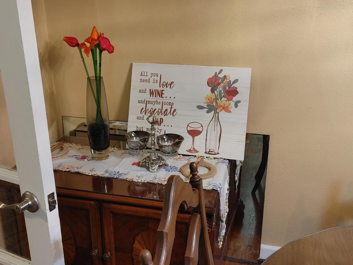 The Kind House Hosting, Low Monthly Rates, Traveling Nurses, Fletc, & Travelers! ブランズウィック エクステリア 写真