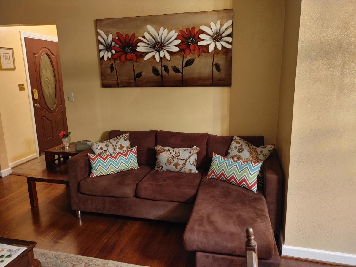 The Kind House Hosting, Low Monthly Rates, Traveling Nurses, Fletc, & Travelers! ブランズウィック エクステリア 写真