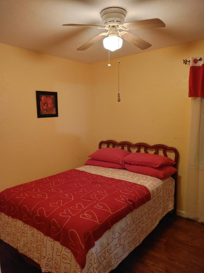 The Kind House Hosting, Low Monthly Rates, Traveling Nurses, Fletc, & Travelers! ブランズウィック エクステリア 写真